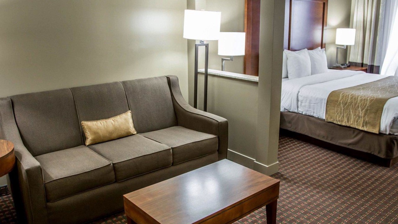 Photo of Bedroom in Le Claire
