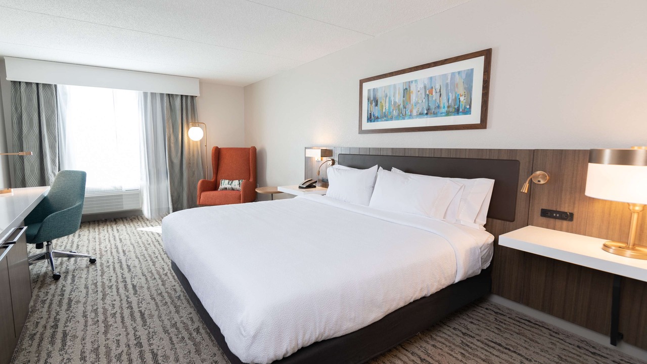 Photo of Bedroom in Des Moines