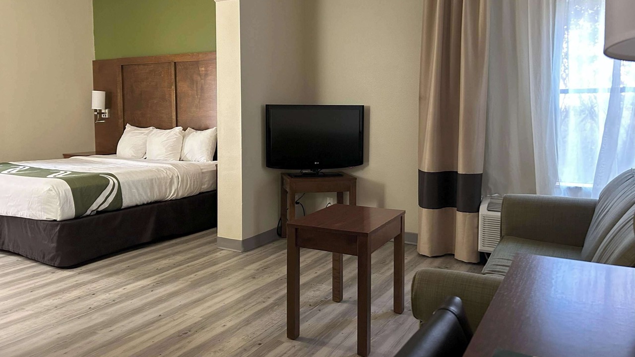 Photo of Bedroom in Tarboro