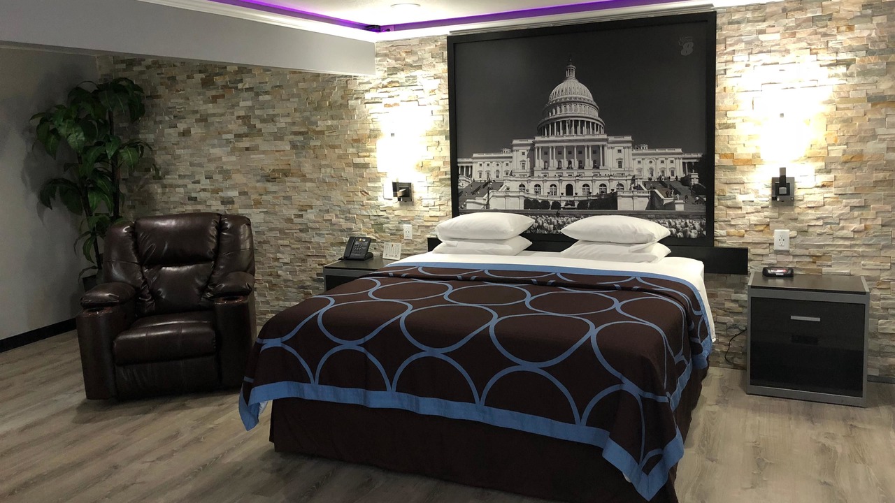 Photo of Bedroom in Moberly