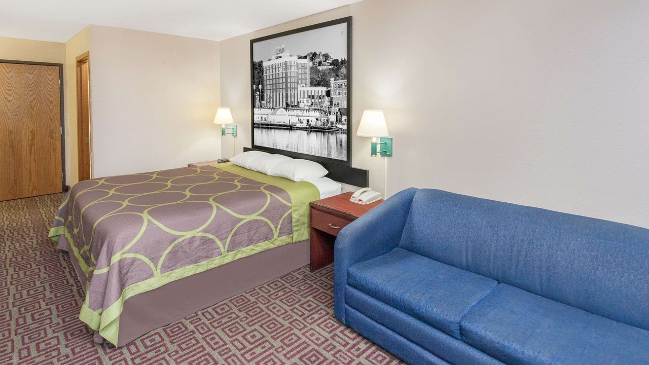 Photo of Bedroom in Muscatine