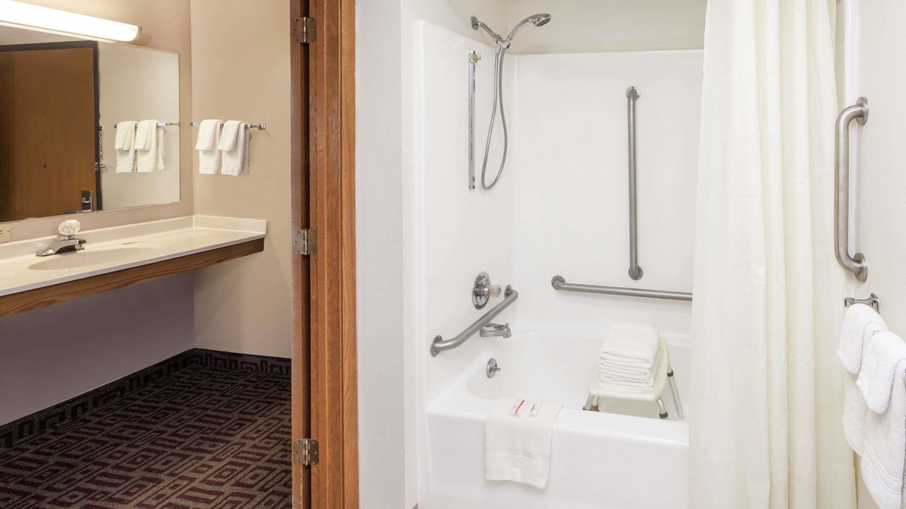 Photo of Bathroom in Muscatine
