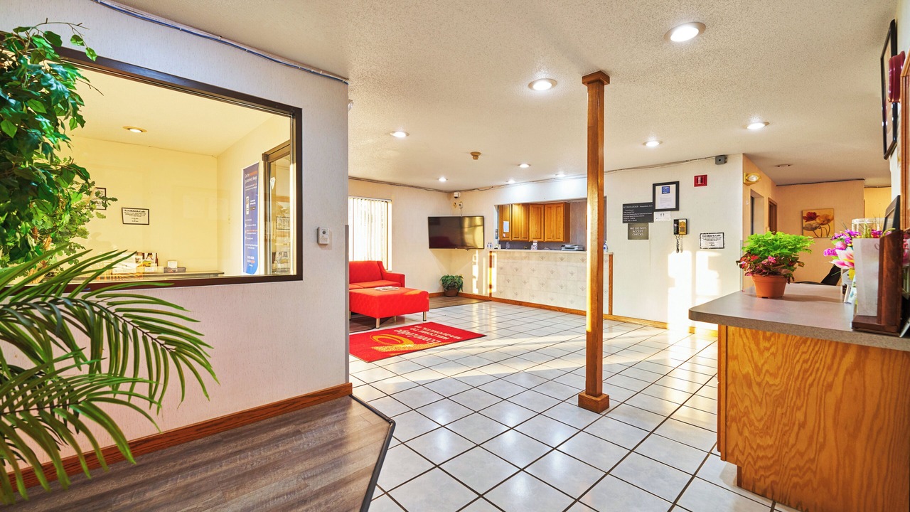 Photo of Livingroom in Maquoketa