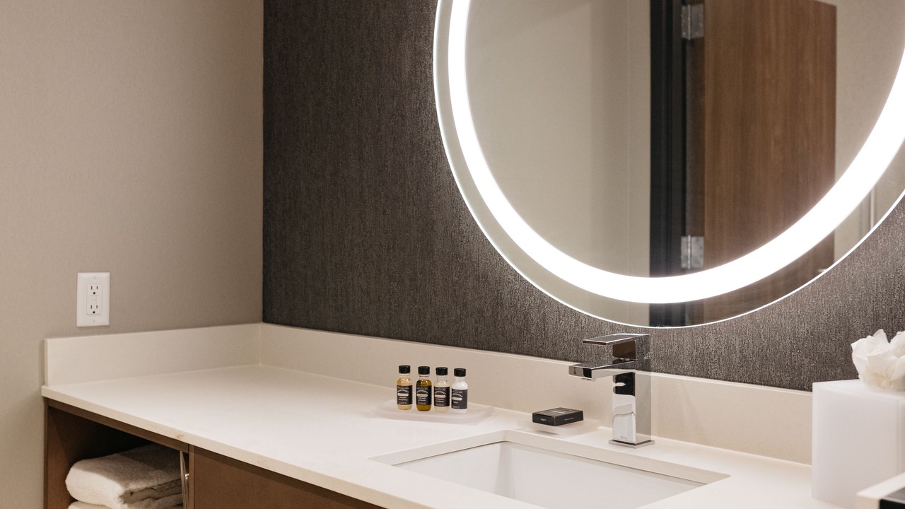Photo of Bathroom in Urbandale