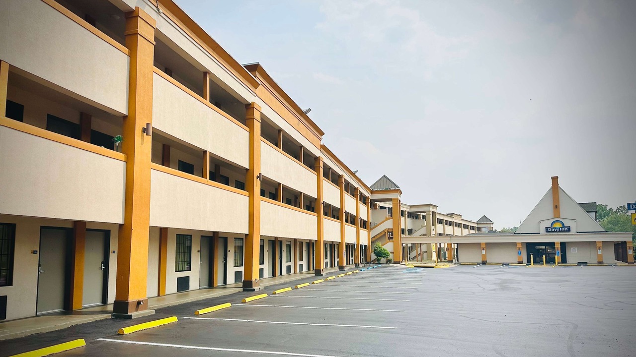 Photo of Outdoor in Alexandria West