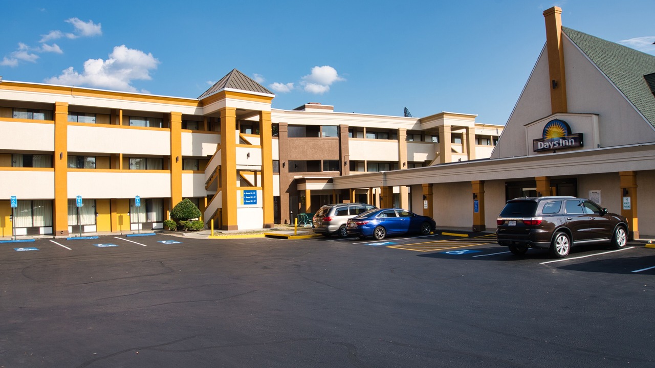 Photo of Outdoor in Alexandria West