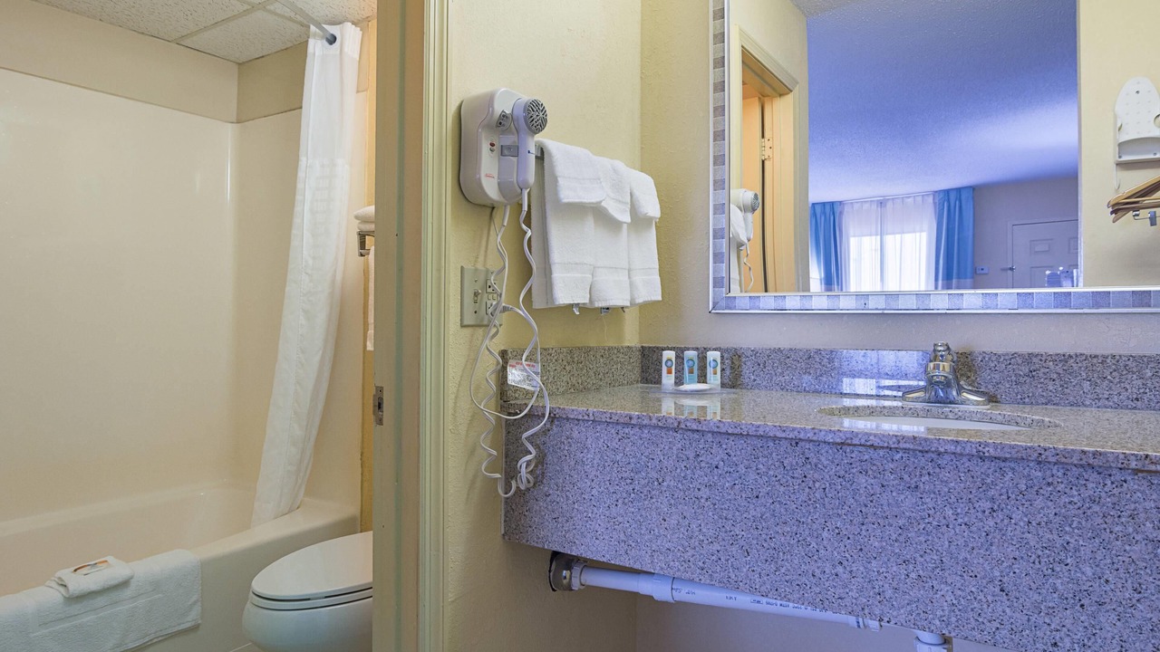 Photo of Bedroom in Calhoun