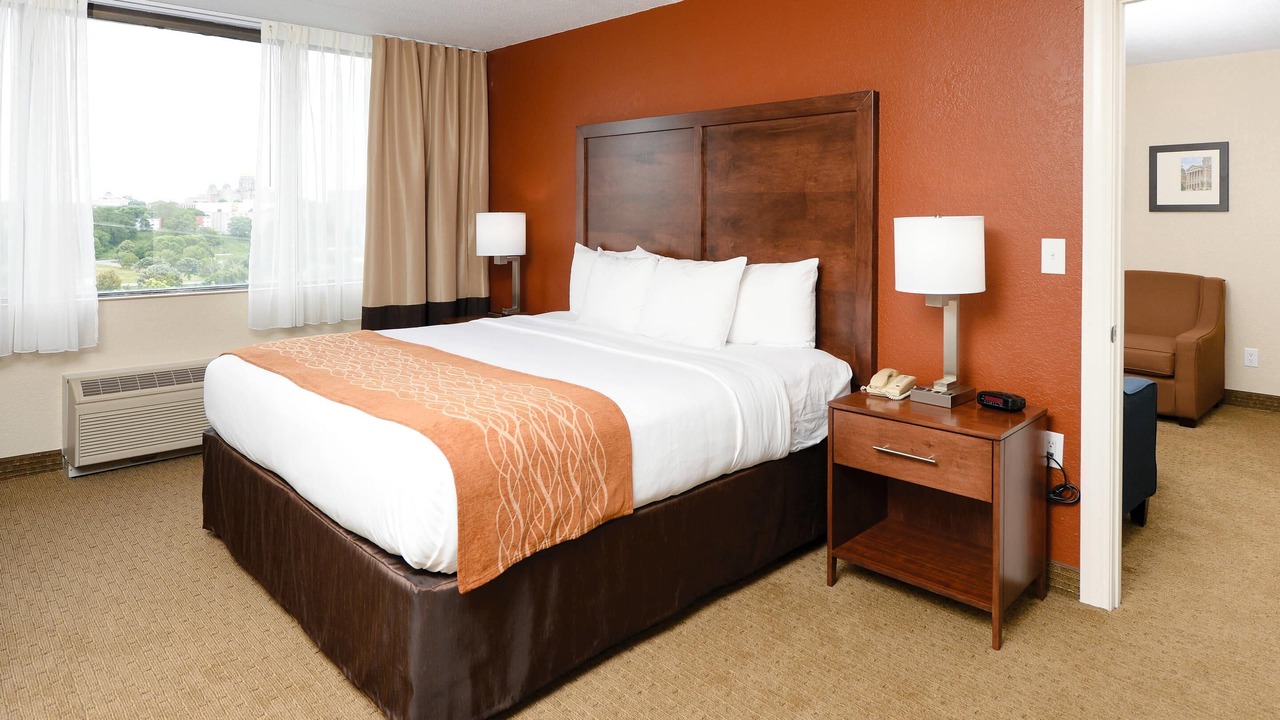 Photo of Bedroom in Downtown Des Moines