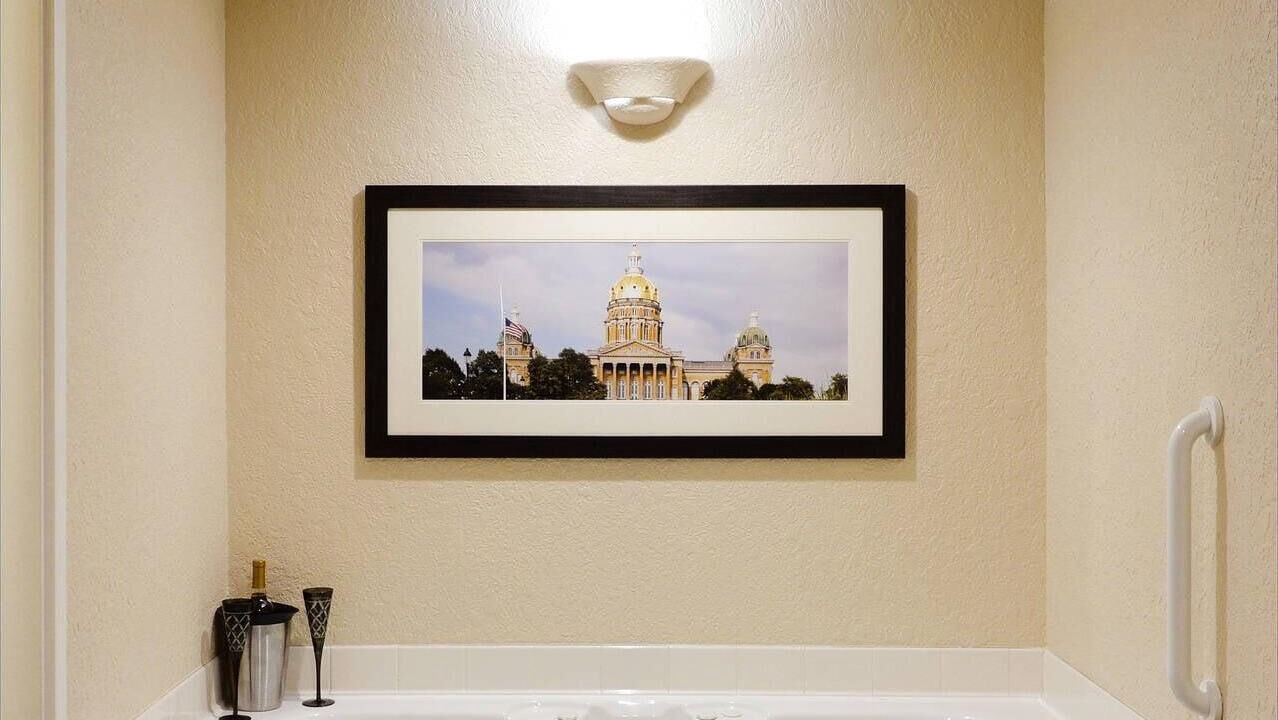 Photo of Bedroom in Downtown Des Moines