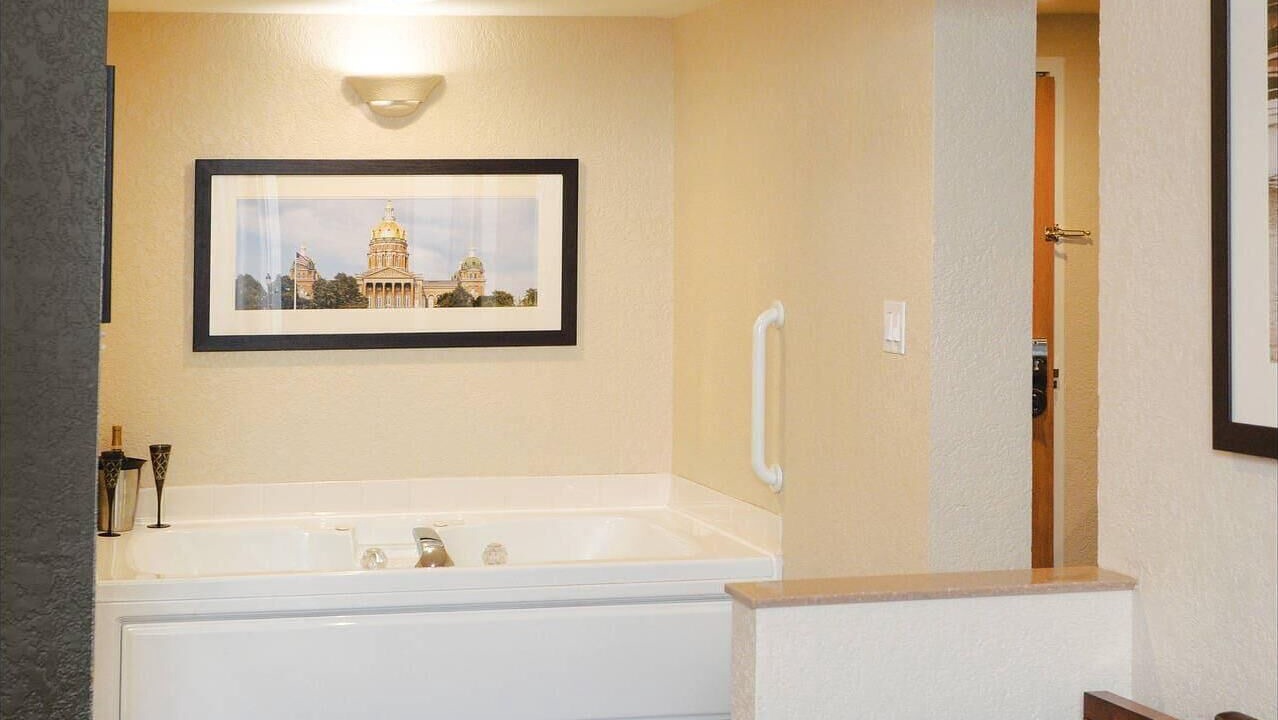Photo of Bedroom in Downtown Des Moines