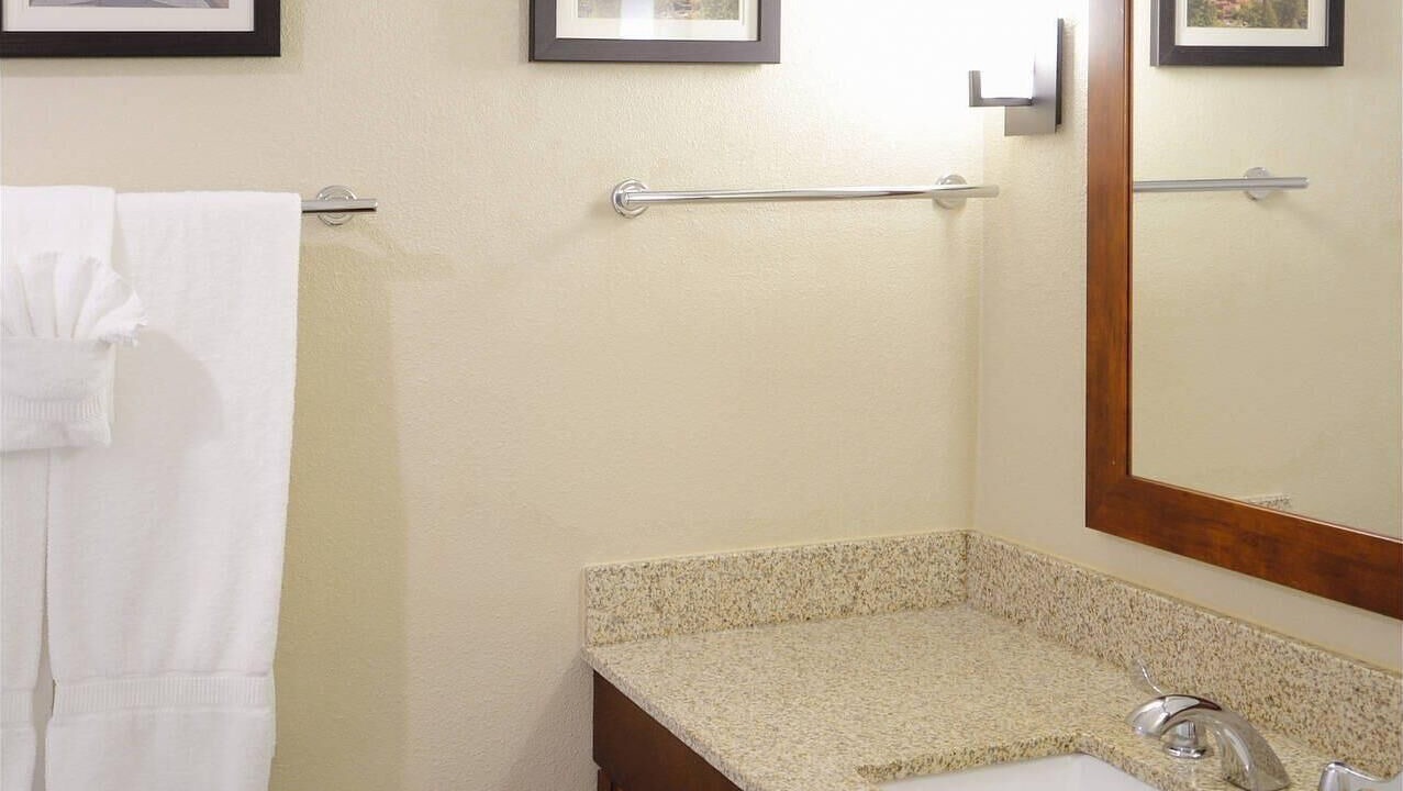 Photo of Bedroom in Downtown Des Moines