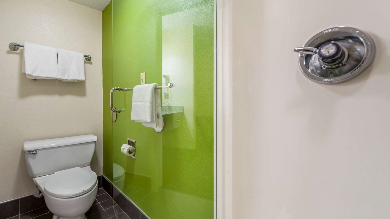 Photo of Bedroom in East Omaha