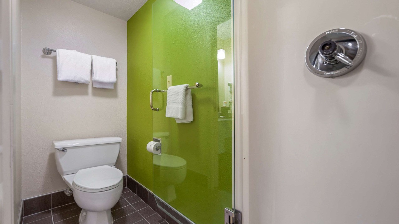 Photo of Bedroom in East Omaha