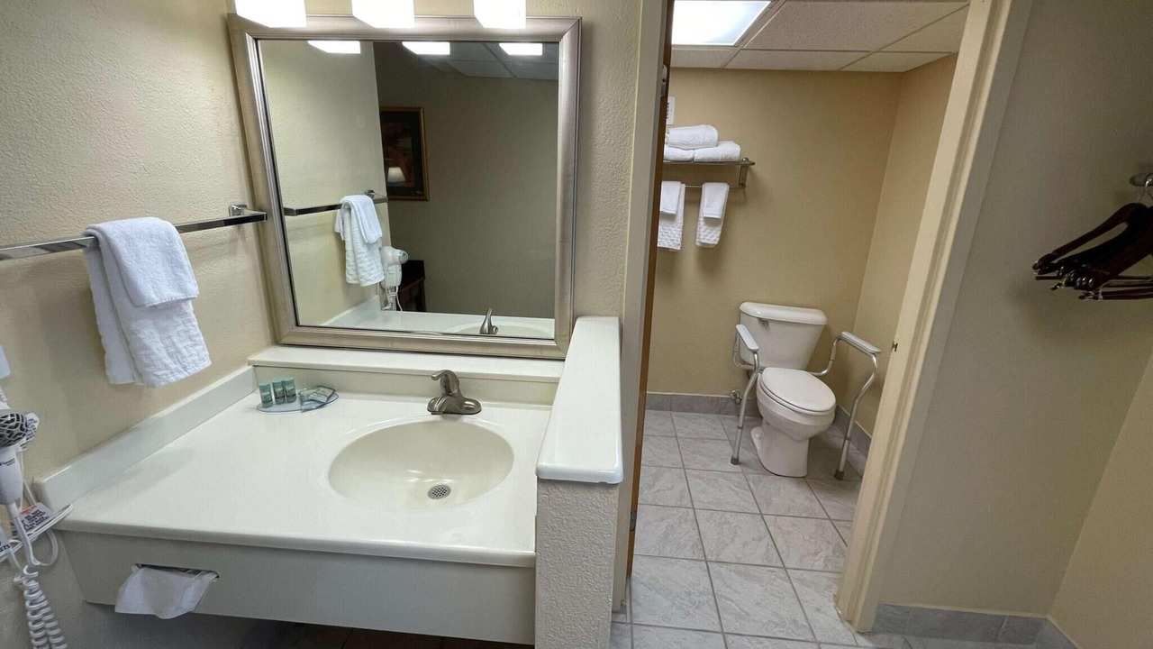 Photo of Bathroom in Fort Dodge