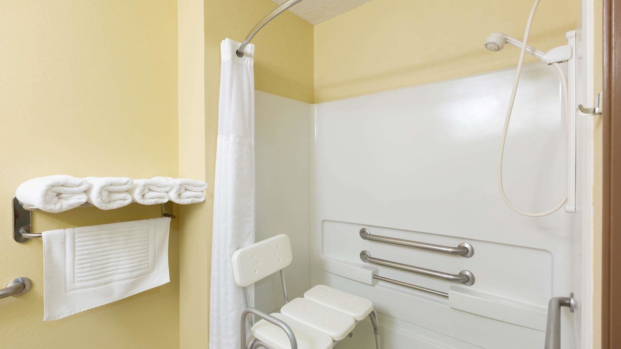 Photo of Bathroom in Fort Dodge