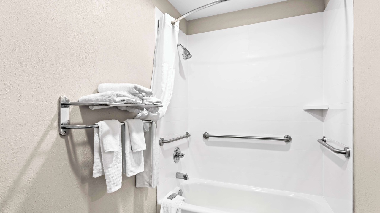 Photo of Bathroom in Ottumwa