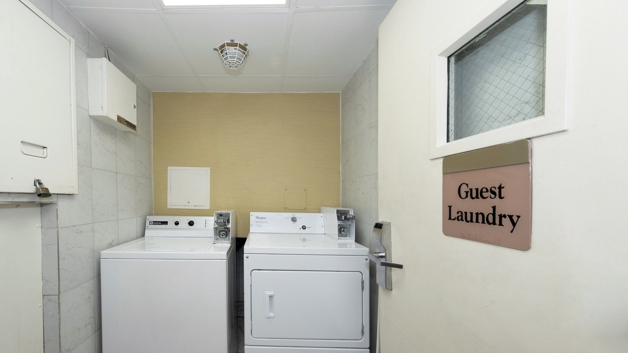 Photo of Bedroom in Carteret