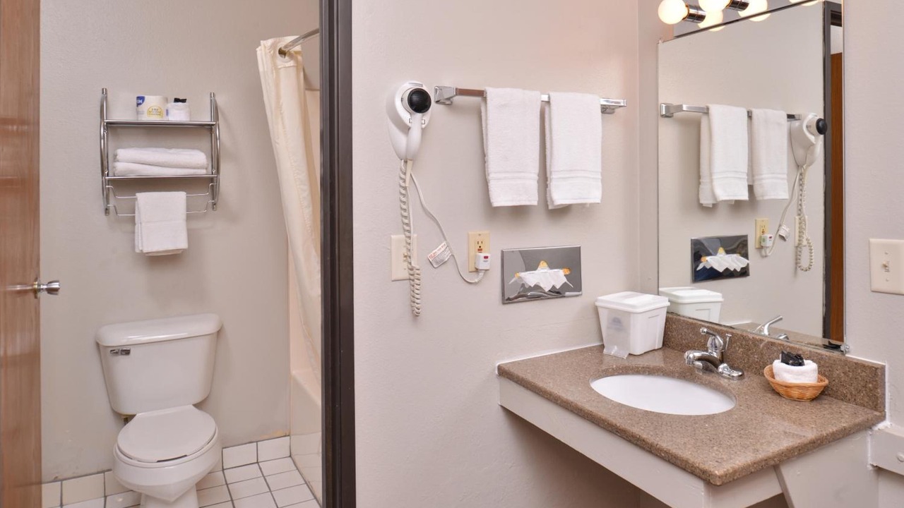 Photo of Bathroom in South Sioux City