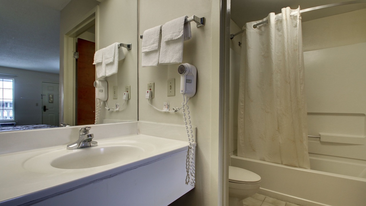 Photo of Bathroom in LaFayette
