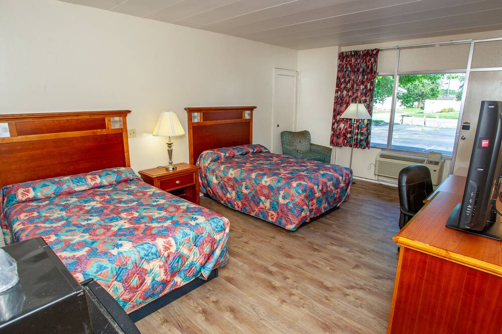 Photo of Bedroom in Edenton