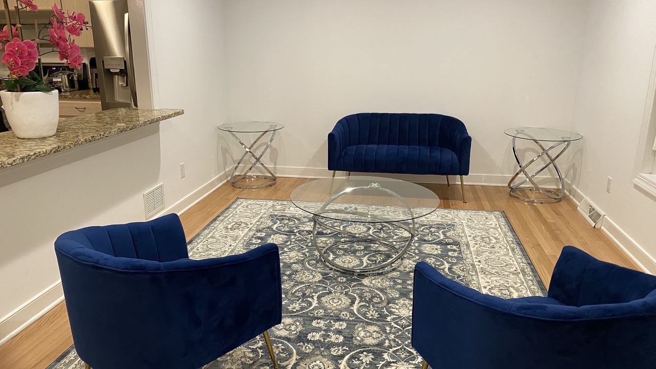 Photo of Livingroom in Charlottesville