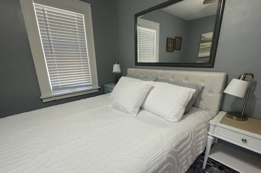 Photo of Bedroom in Fort Dodge