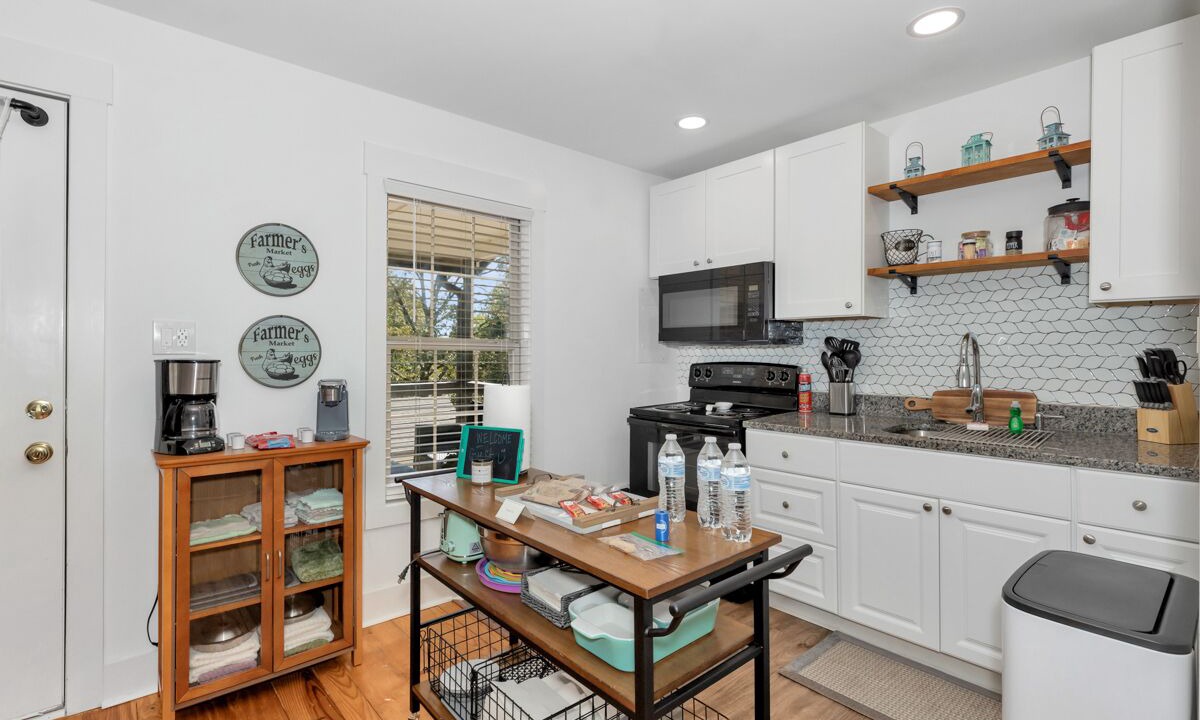 Photo of Kitchen in Guntersville