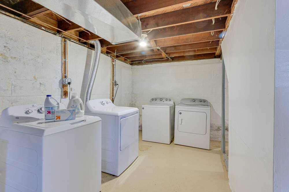 Photo of Bedroom in Parlin