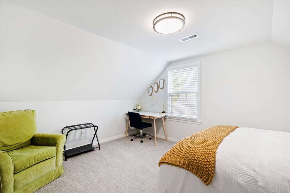 Photo of Bedroom in Raleigh