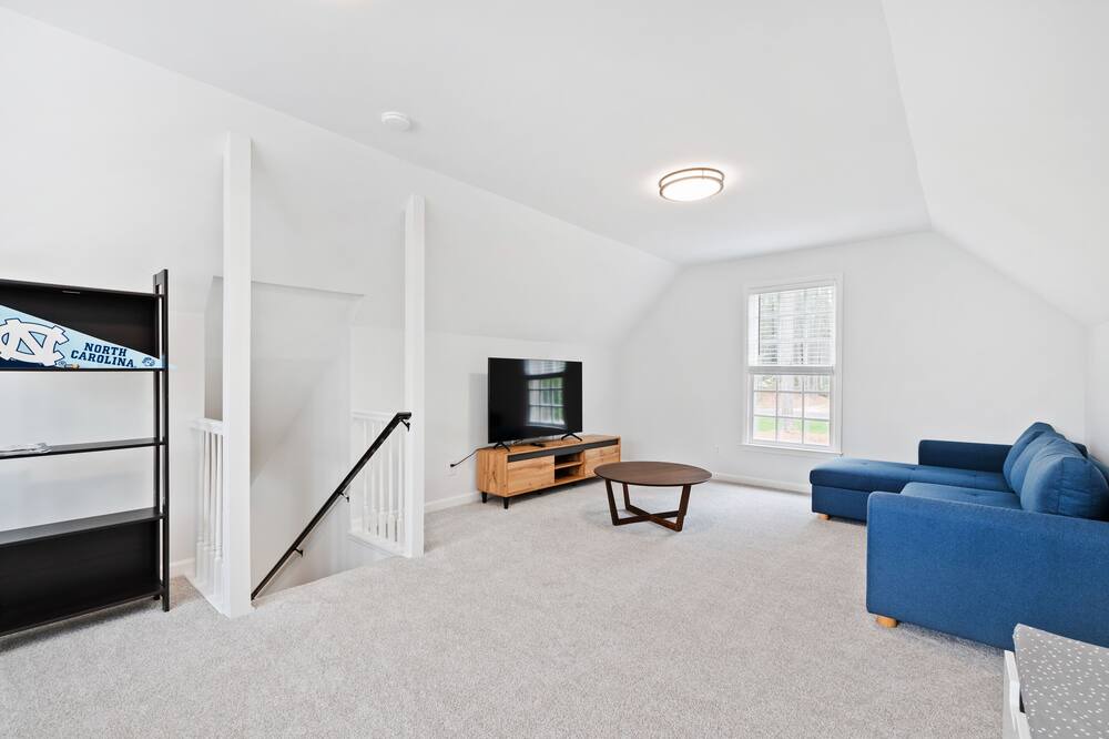 Photo of Livingroom in Raleigh
