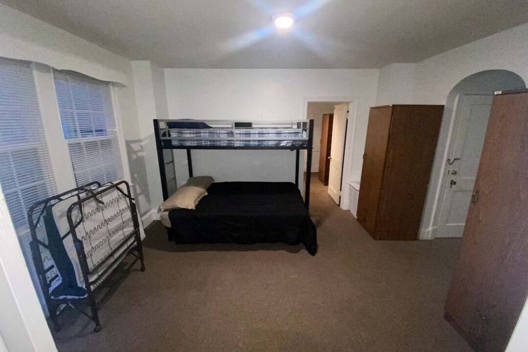 Photo of Bedroom in Glen Burnie
