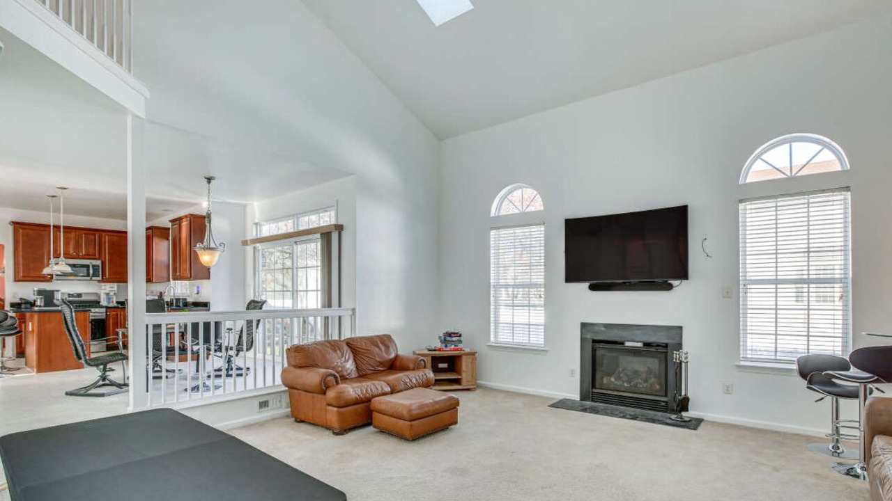 Photo of Livingroom in Egg Harbor Township