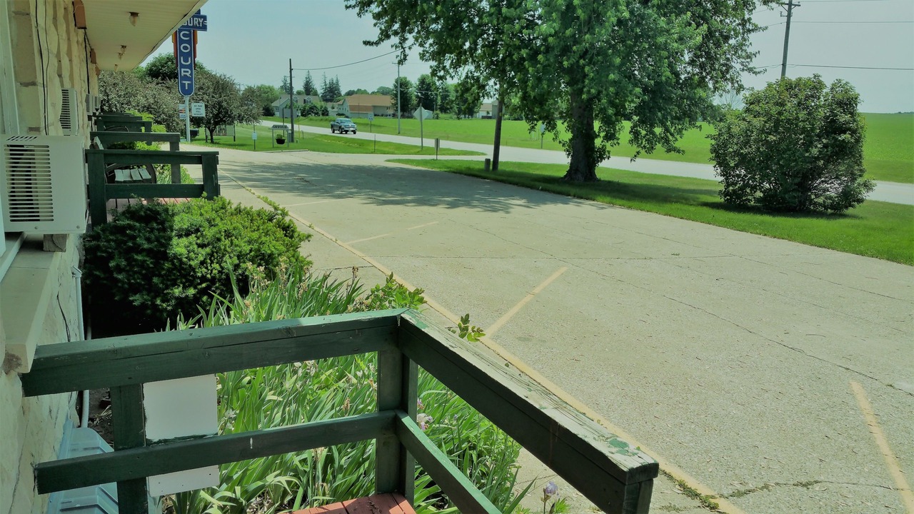 Photo of Others in Marengo
