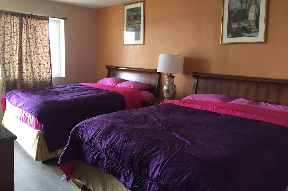 Photo of Livingroom in Ortley Beach