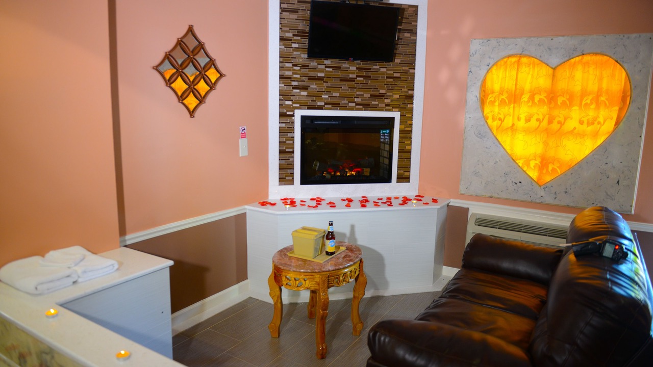 Photo of Livingroom in South Amboy