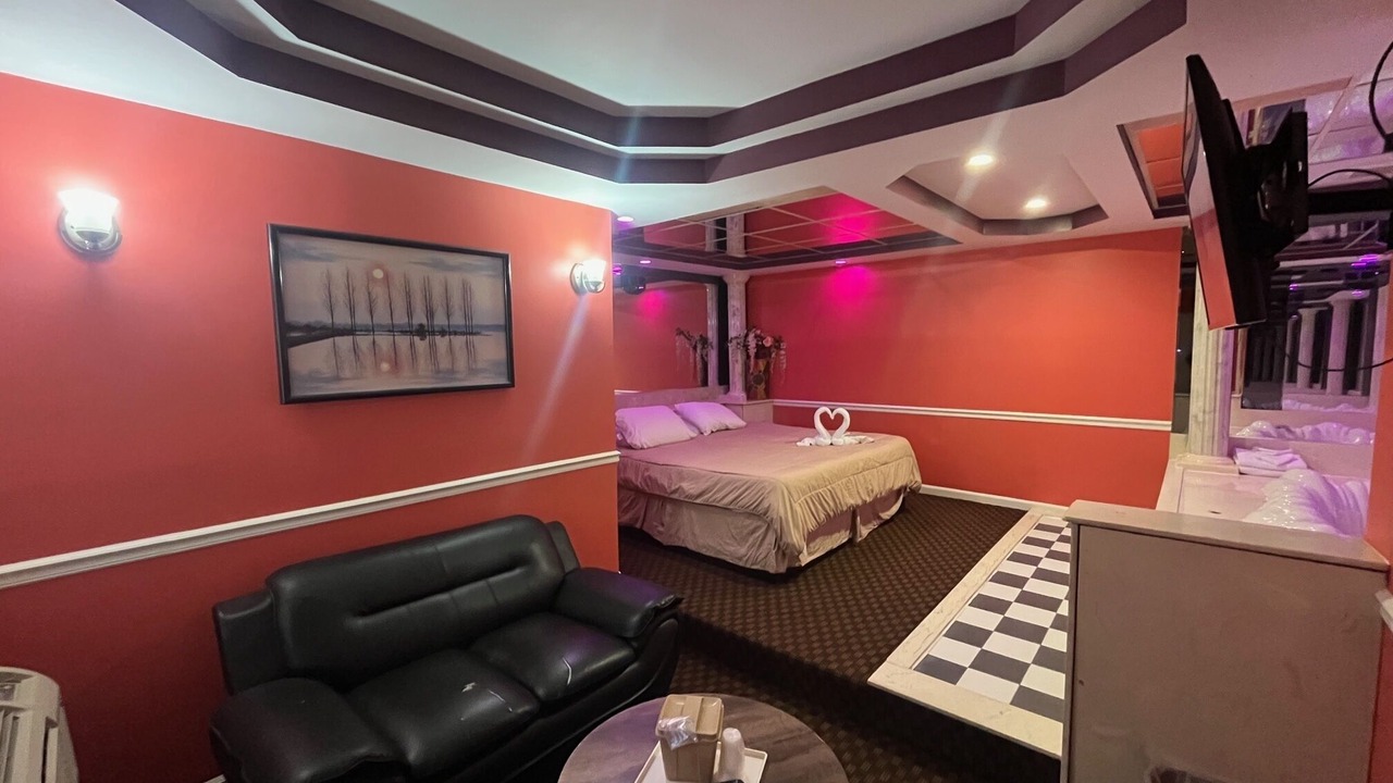 Photo of Bedroom in South Amboy
