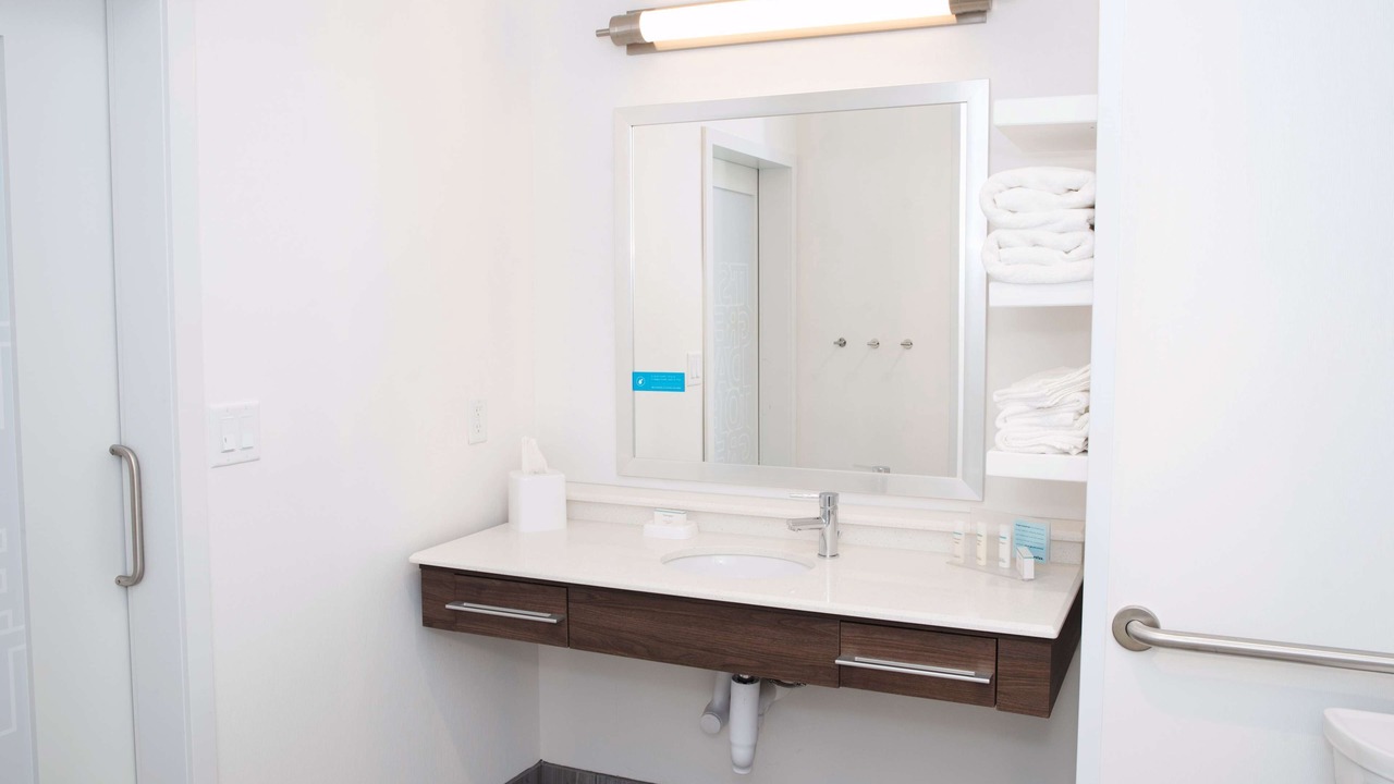 Photo of Bathroom in Urbandale
