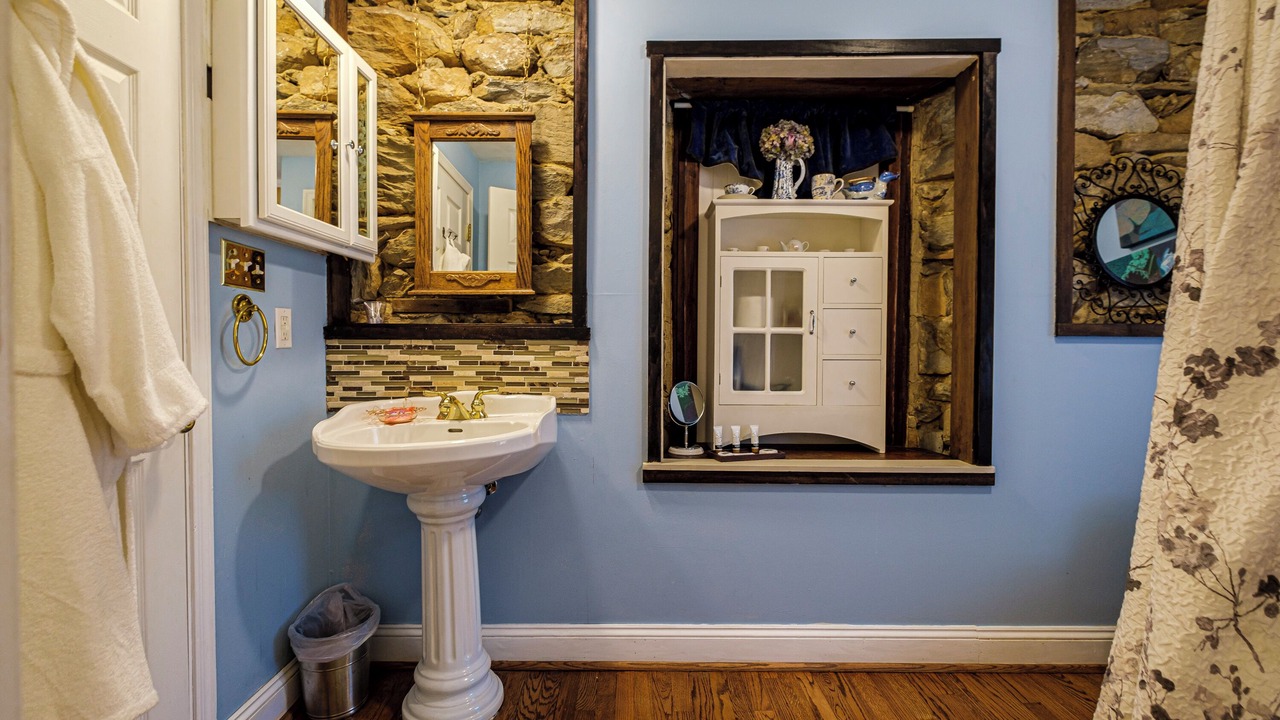 Photo of Bathroom in Lovettsville