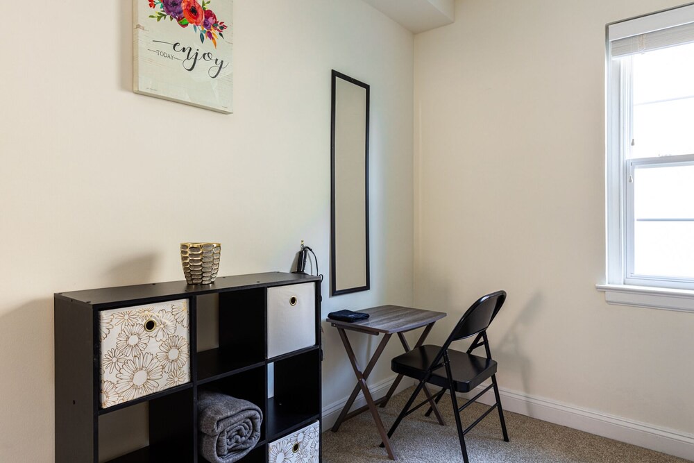 Photo of Bedroom in Museum District