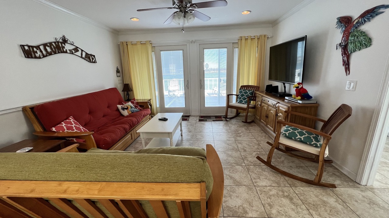 Photo of Livingroom in Aspen Hill