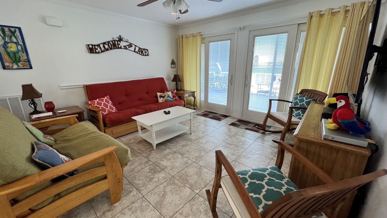 Photo of Livingroom in Aspen Hill