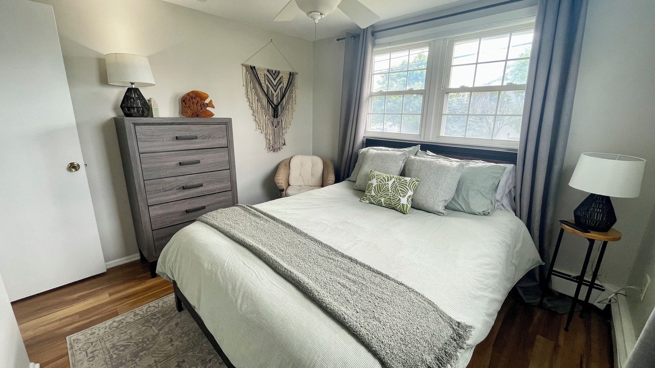 Photo of Bedroom in Ship Bottom