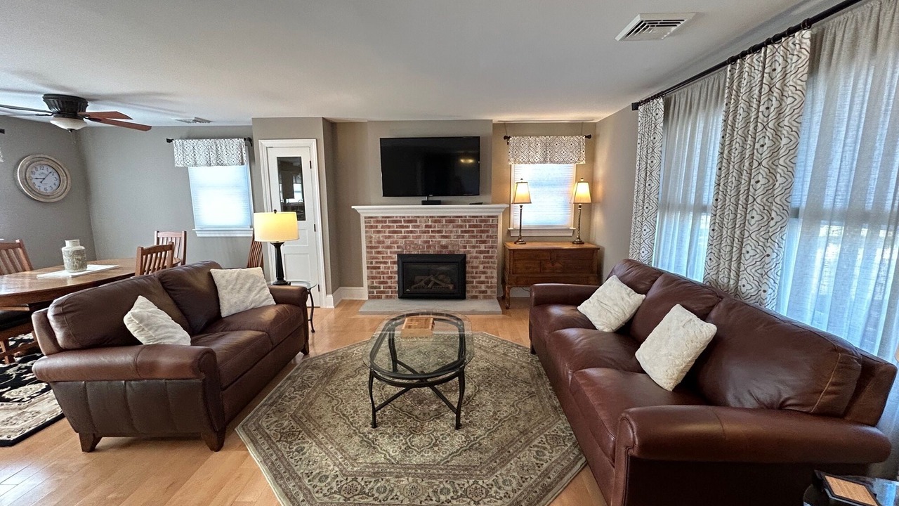 Photo of Livingroom in Dennisville