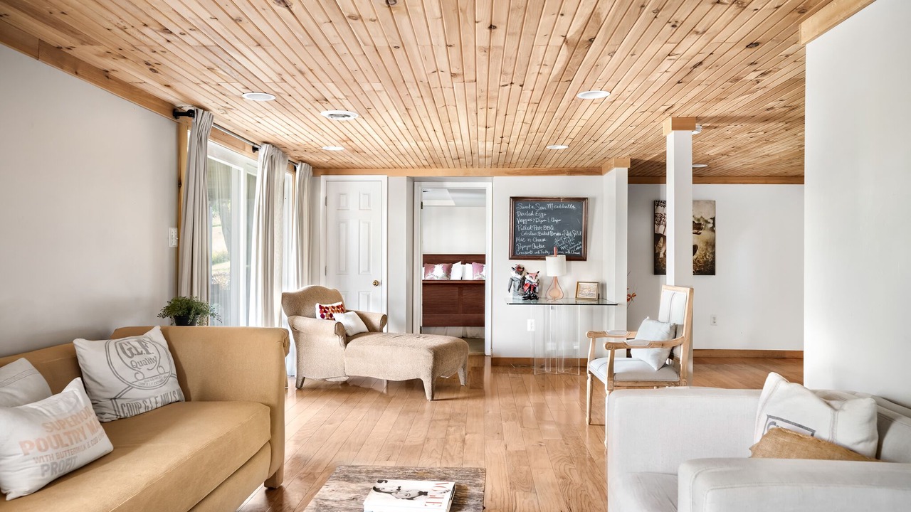 Photo of Livingroom in Blue Ridge