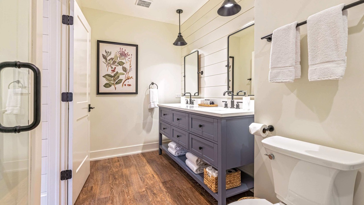 Photo of Bathroom in West Dundee