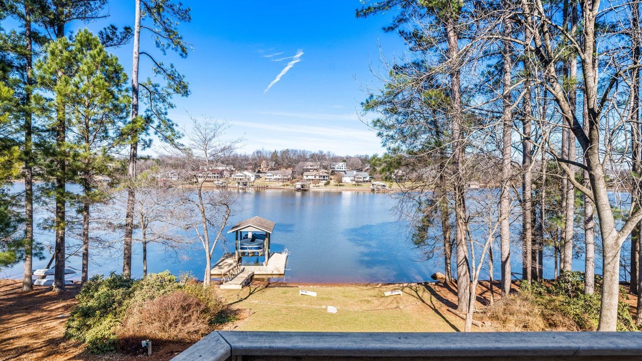 Photo of Outdoor in Loudon