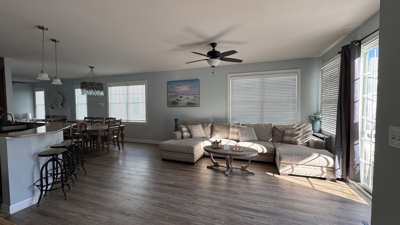Photo of Livingroom in The Commons