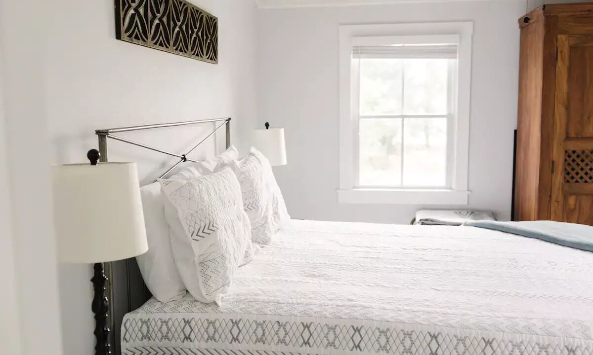 Photo of Bedroom in Windmill Point