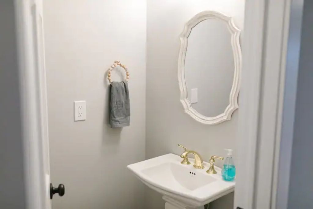 Photo of Bathroom in Windmill Point