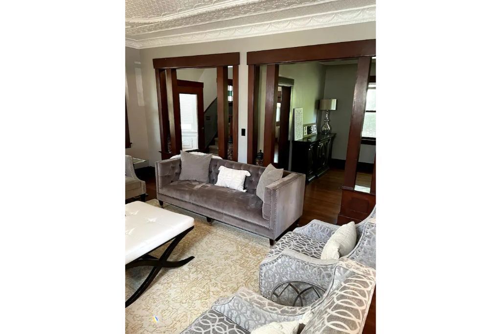 Photo of Bedroom in Midtown